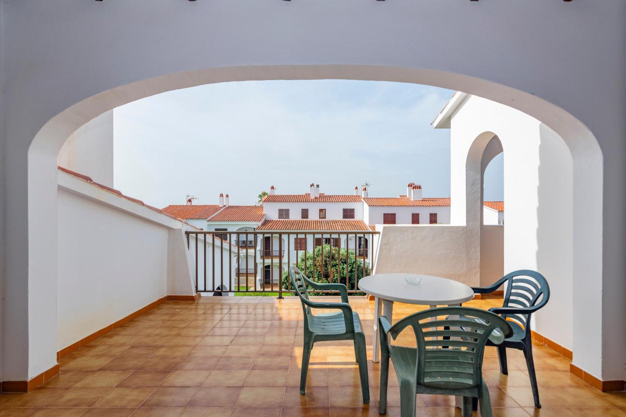Siesta Mar One Bedroom Apartments Cala En Porter  Dış mekan fotoğraf
